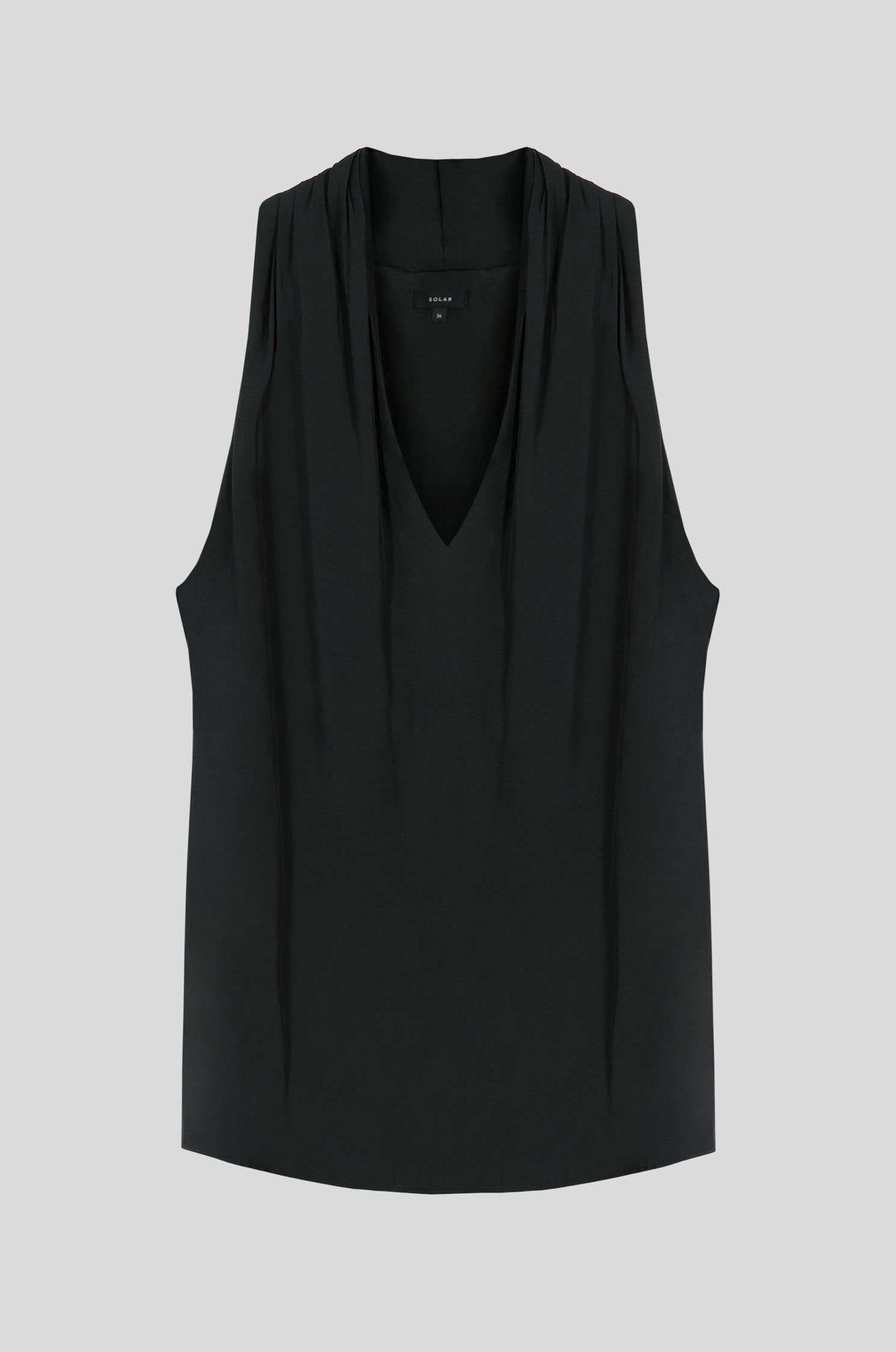 Satynowy czarny top Solar Obraz 4
