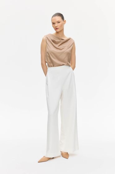 Spodnie ecru typu wide leg
