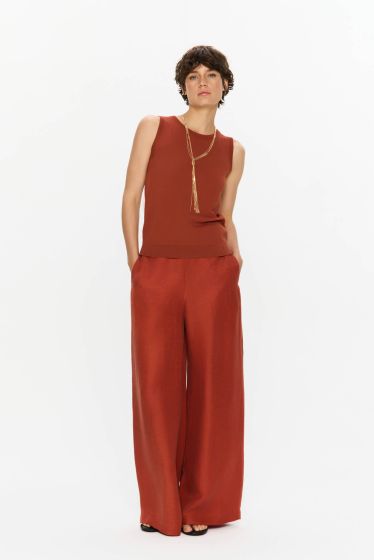 Dzianinowy top z ozdobnym ściegiem