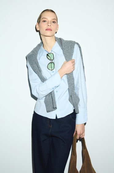 Błękitna koszula z bawełny