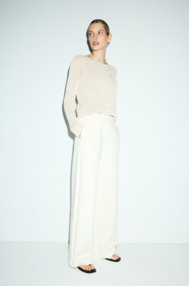 Spodnie dzianinowe o swobodnym fasonie