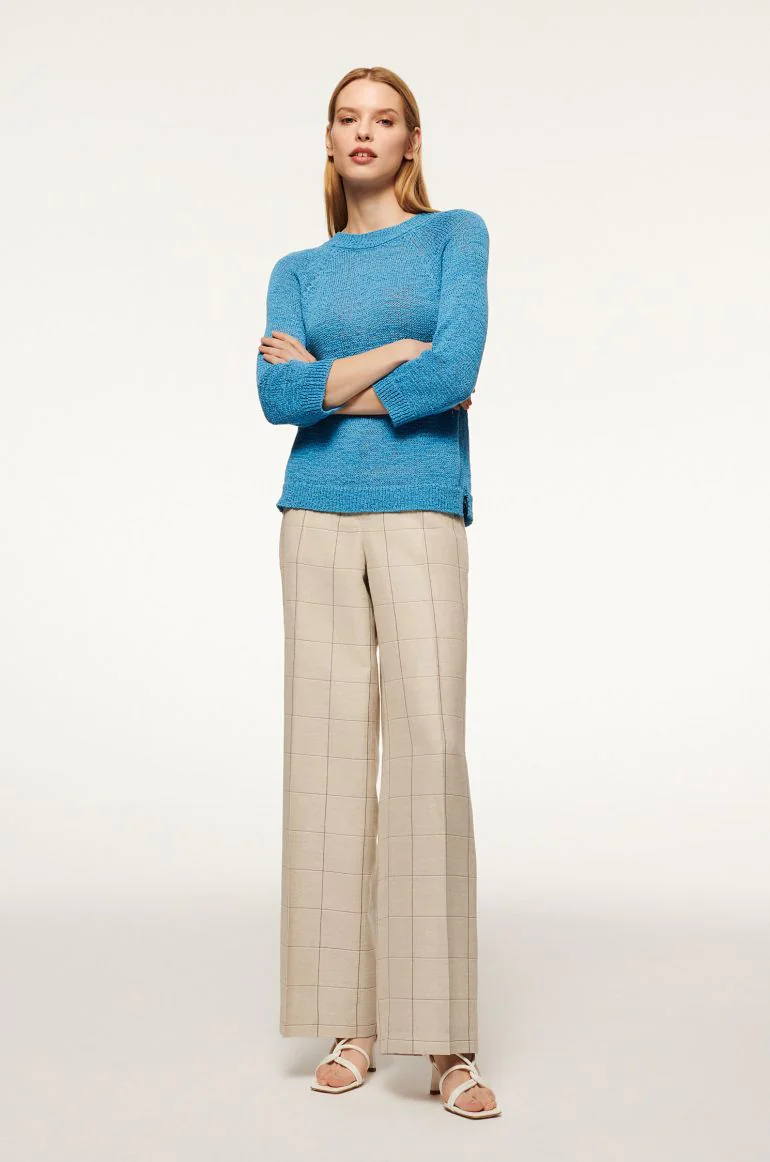 Sweter o strukturalnym splocie