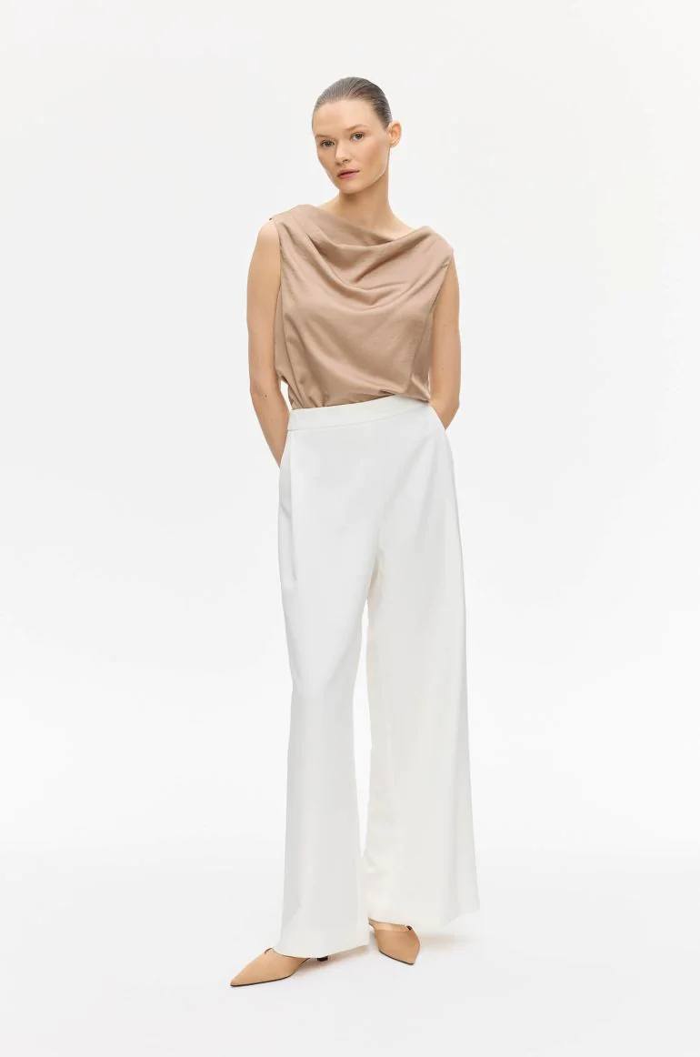 Spodnie ecru typu wide leg
